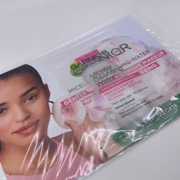 NWT Garnier Skin Active Micellar Cleansing Water - Sensitive Skin - Picture 3 of 4
